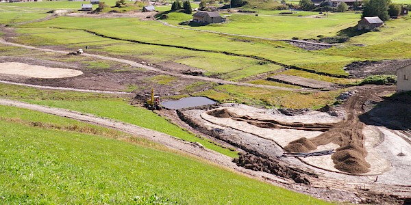 Bodenabtrag und Anlegen von Bodendepots
